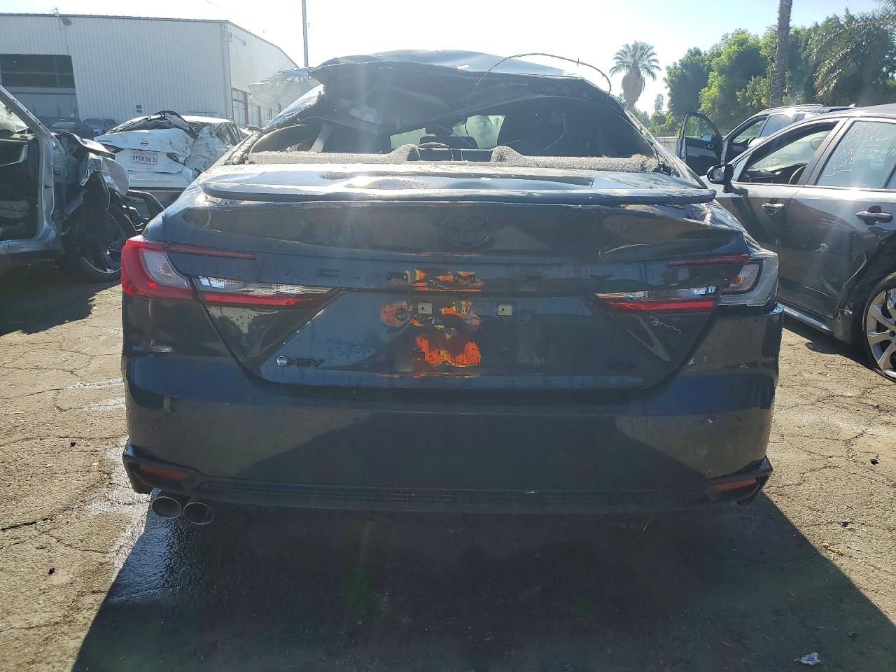 2025 TOYOTA CAMRY
