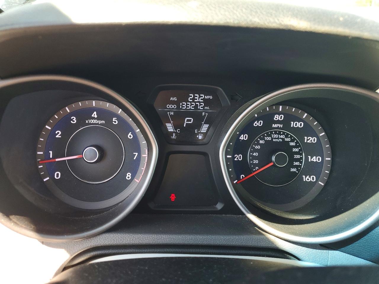 2013 HYUNDAI ELANTRA