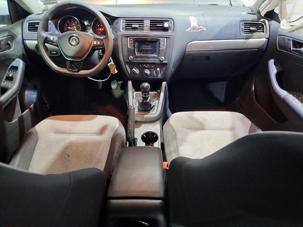 2017 VOLKSWAGEN JETTA