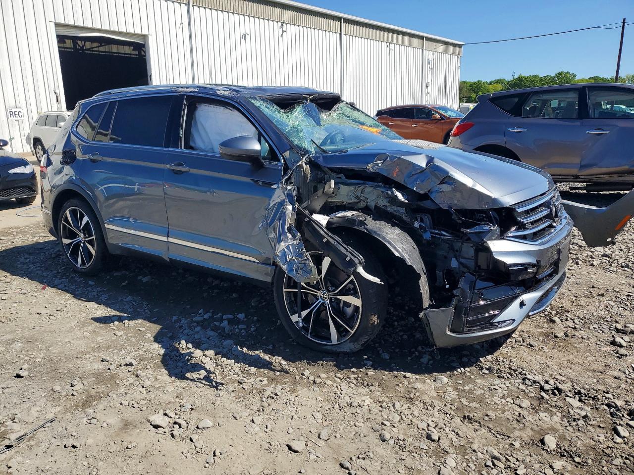 2022 VOLKSWAGEN TIGUAN