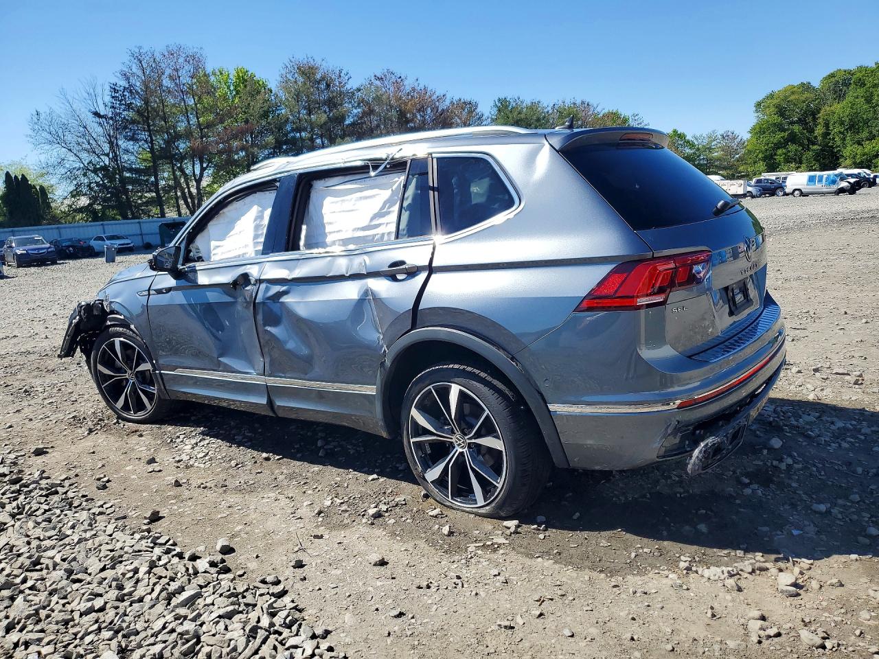 2022 VOLKSWAGEN TIGUAN