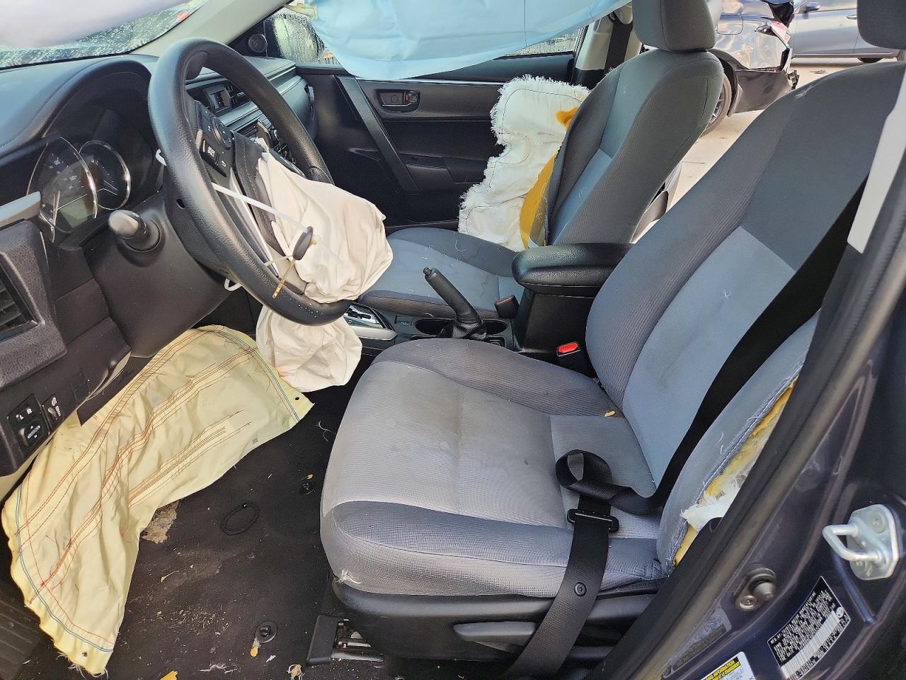 2016 TOYOTA COROLLA
