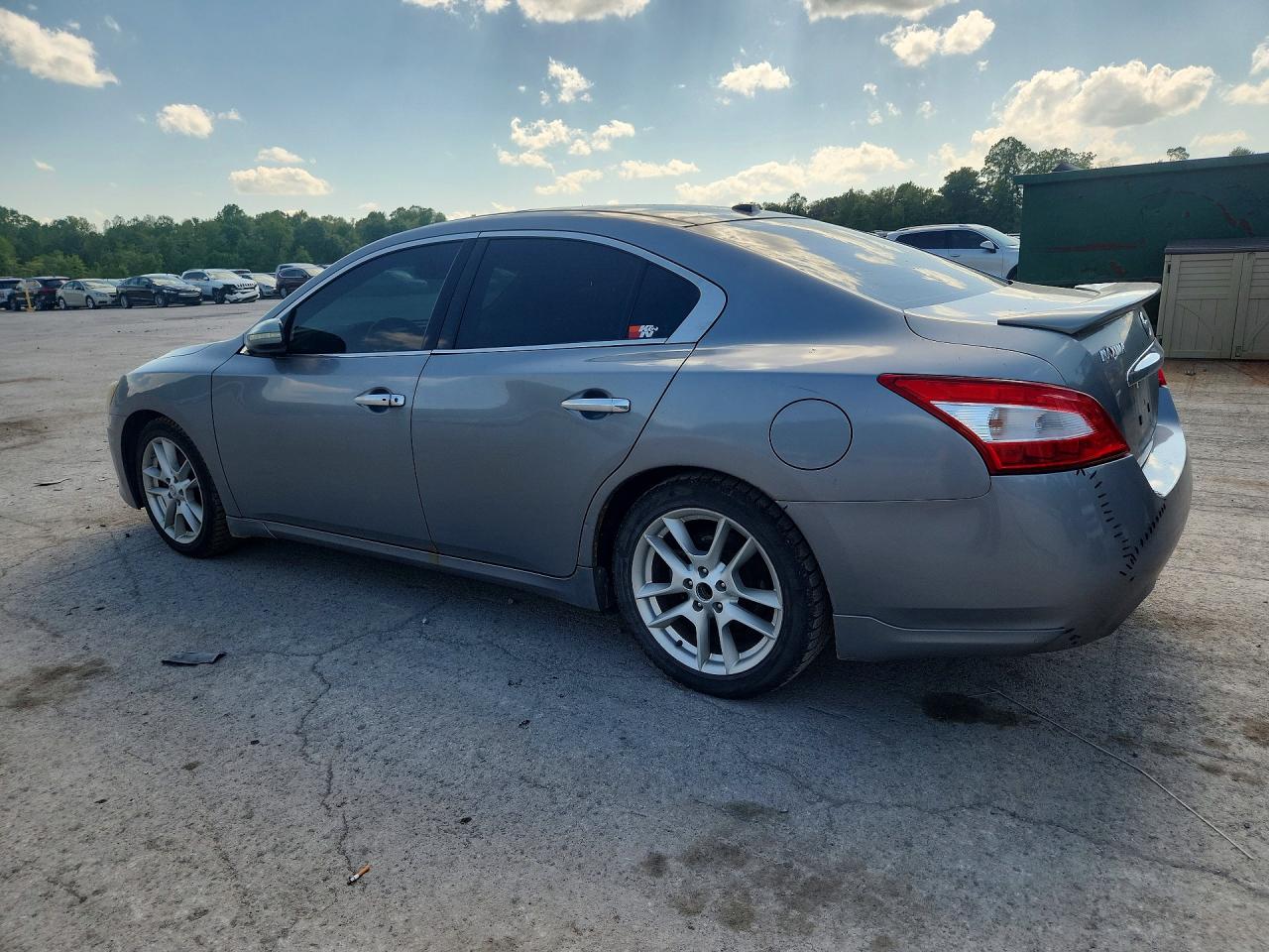 2009 NISSAN MAXIMA