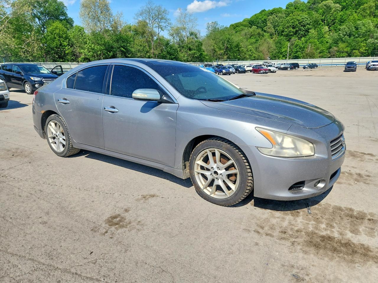 2009 NISSAN MAXIMA