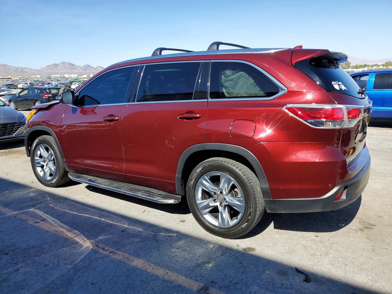 2015 TOYOTA HIGHLANDER
