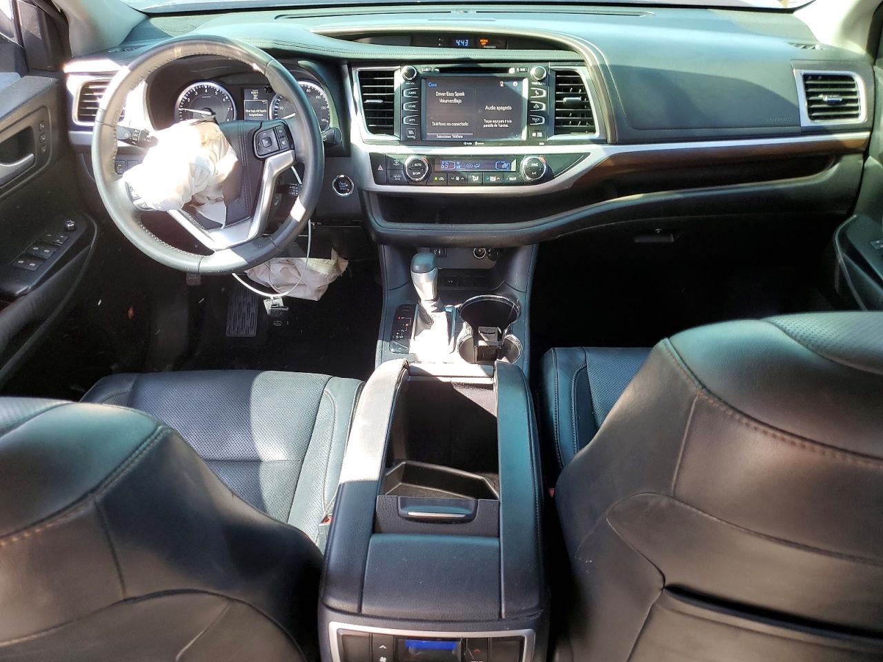 2015 TOYOTA HIGHLANDER