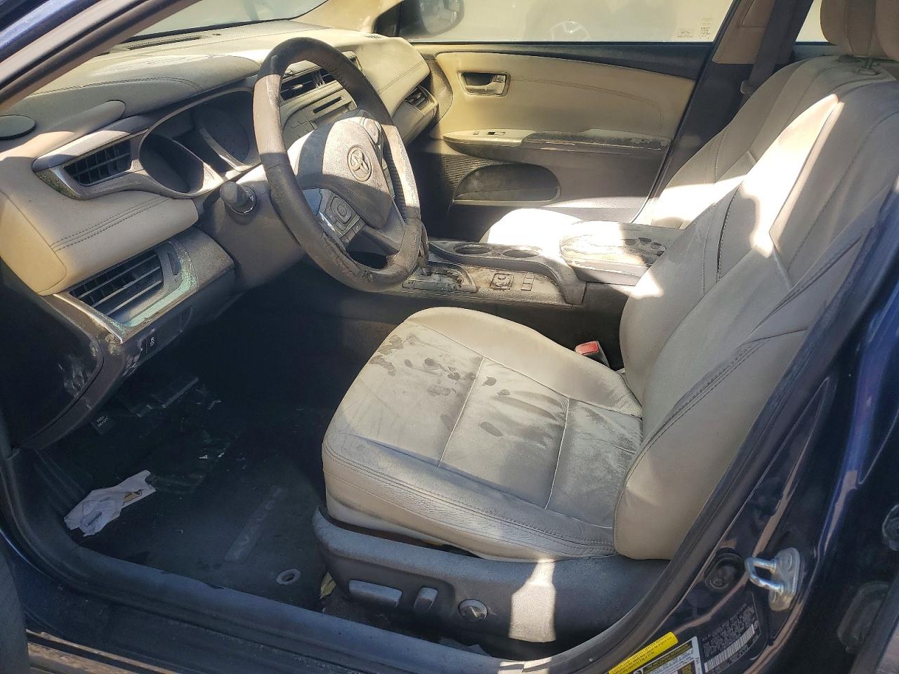 2014 TOYOTA AVALON