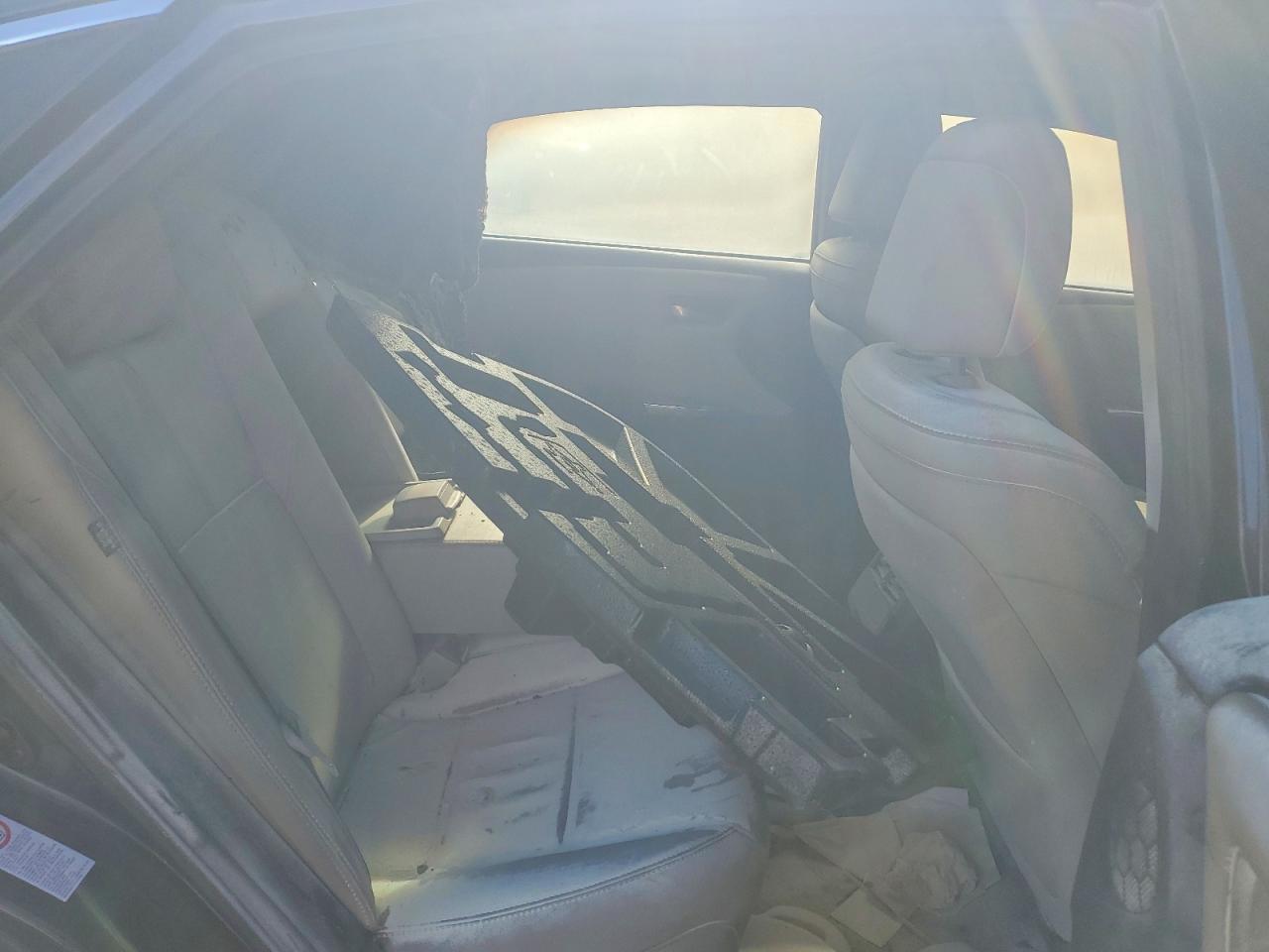 2014 TOYOTA AVALON