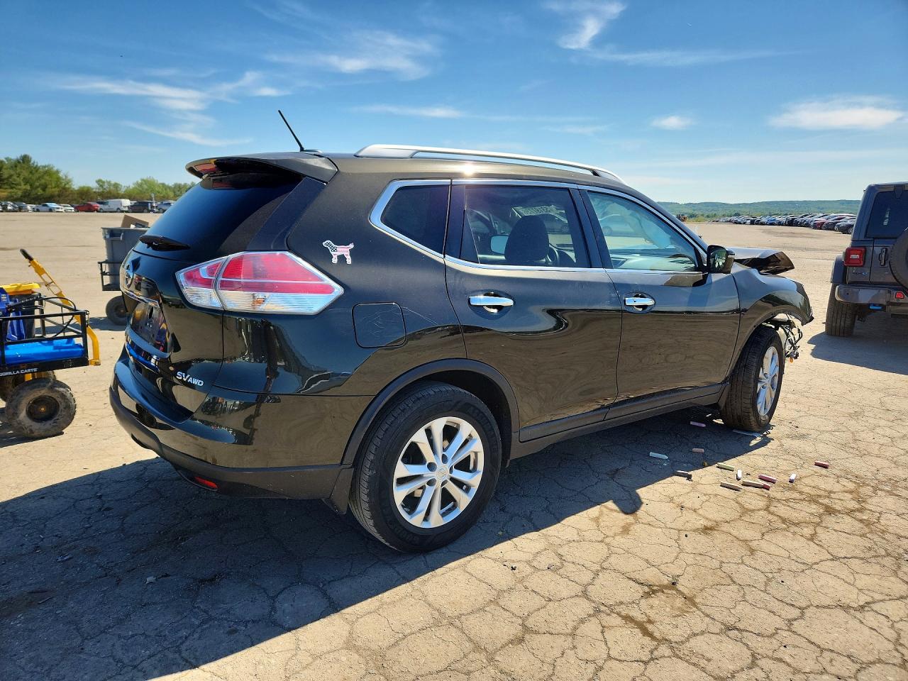 2016 NISSAN ROGUE