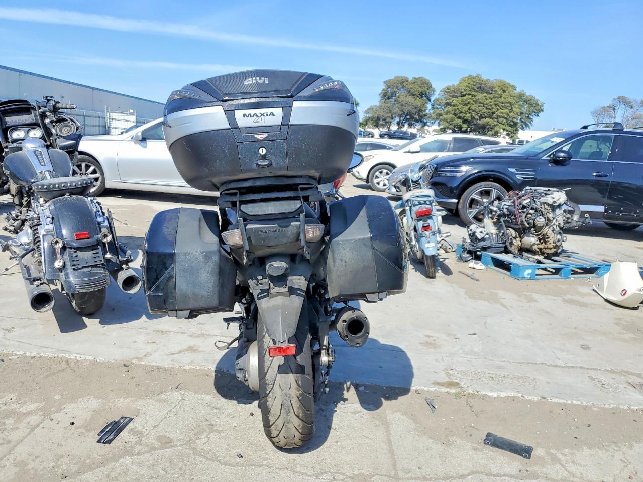 2012 KAWASAKI ZG CONCOUR