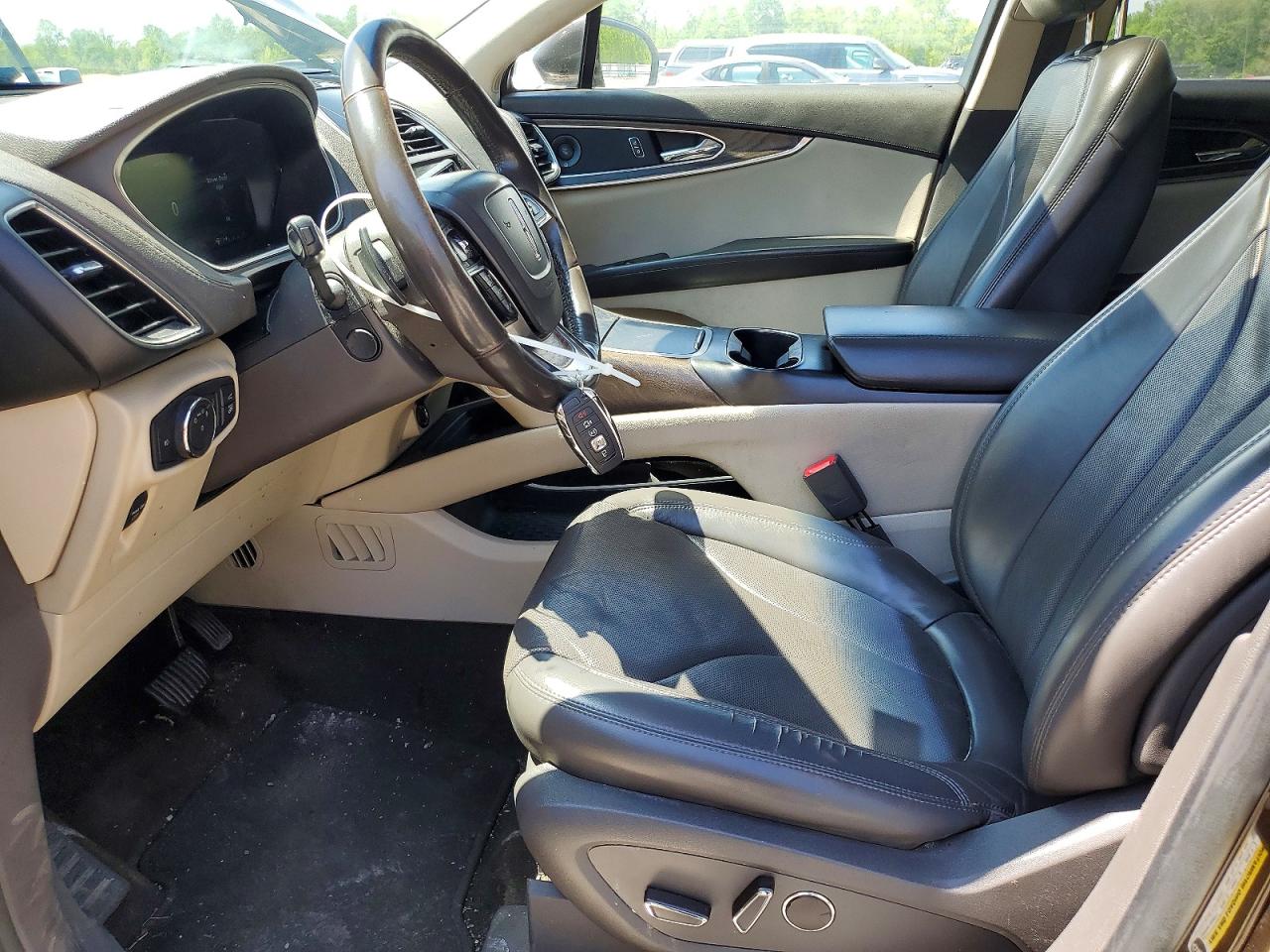 2019 LINCOLN NAUTILUS