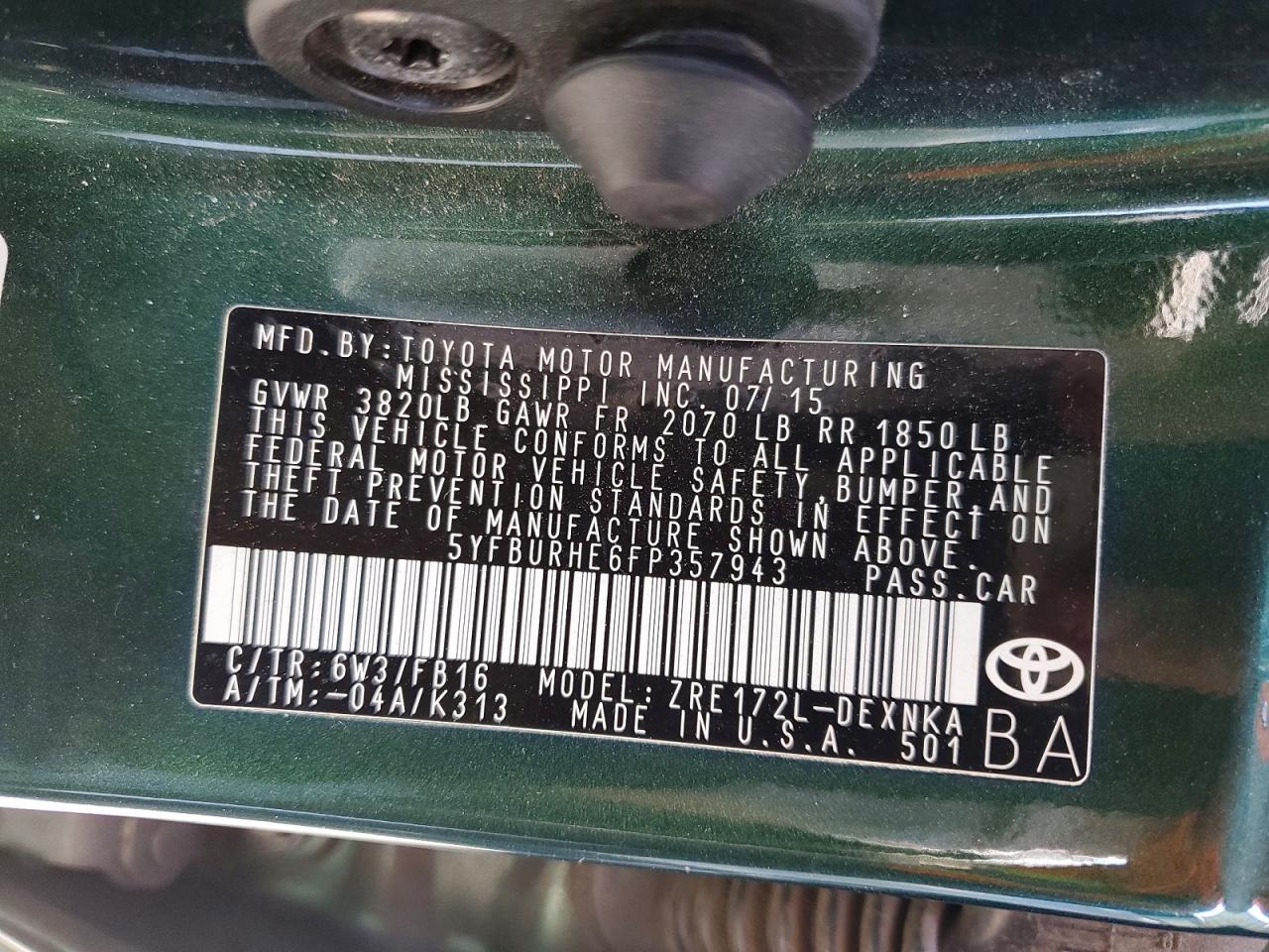 2015 TOYOTA COROLLA