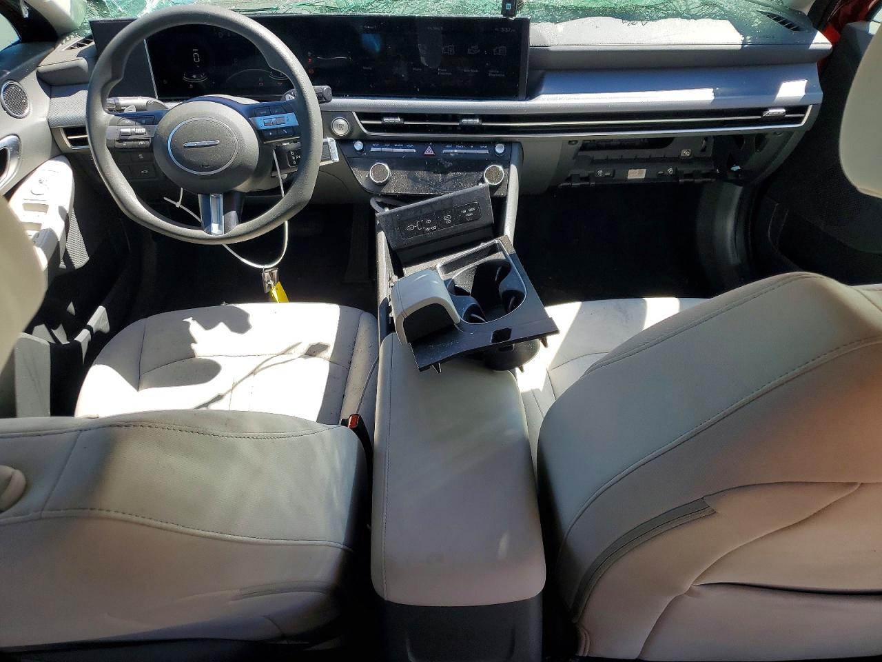 2025 HYUNDAI SONATA
