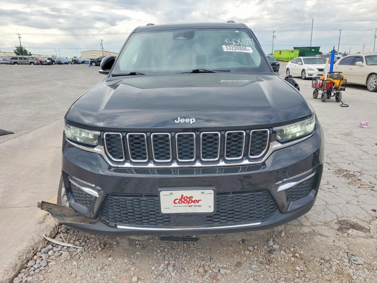 2023 JEEP CHEROKEE