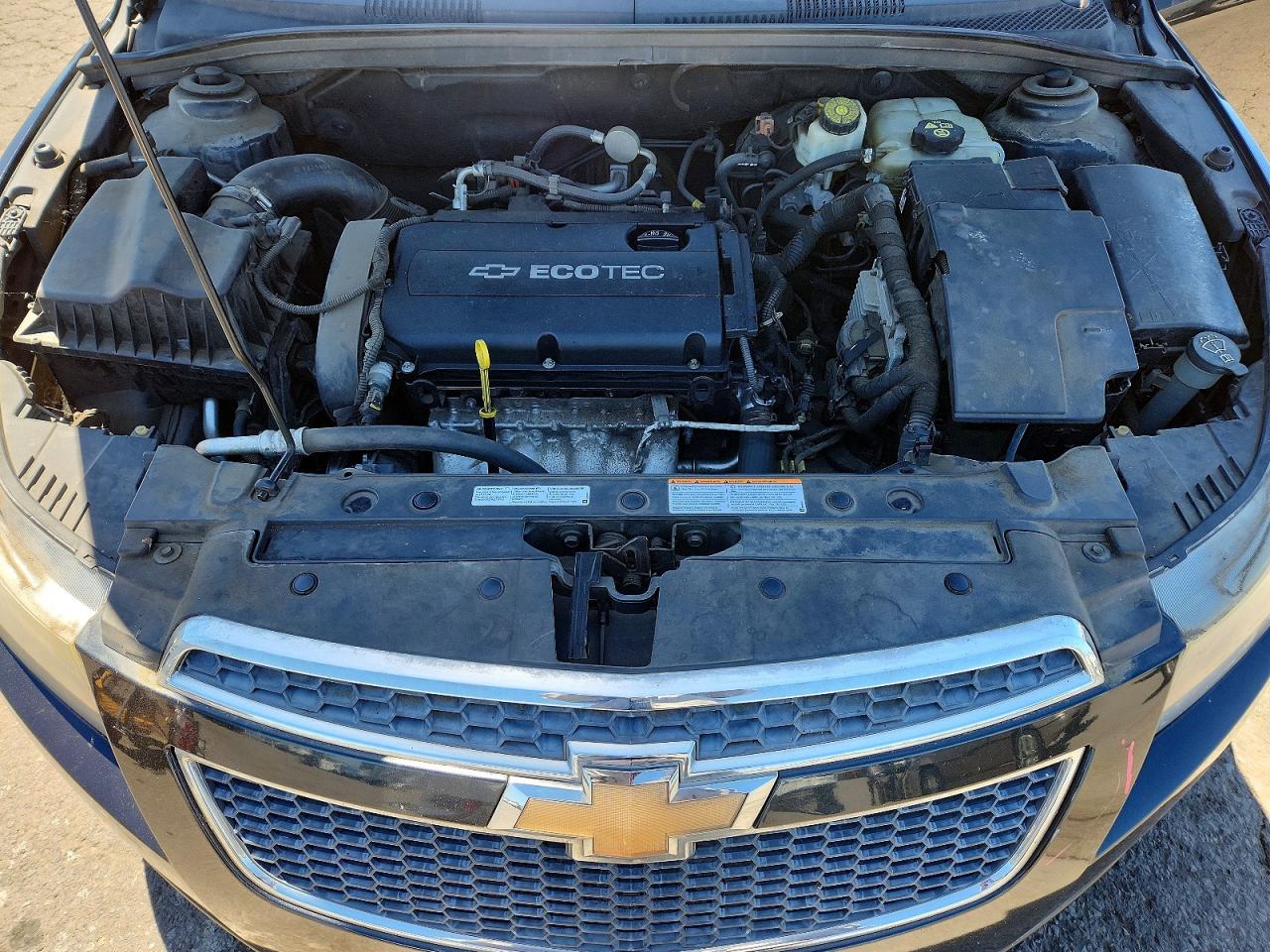 2011 CHEVROLET CRUZE