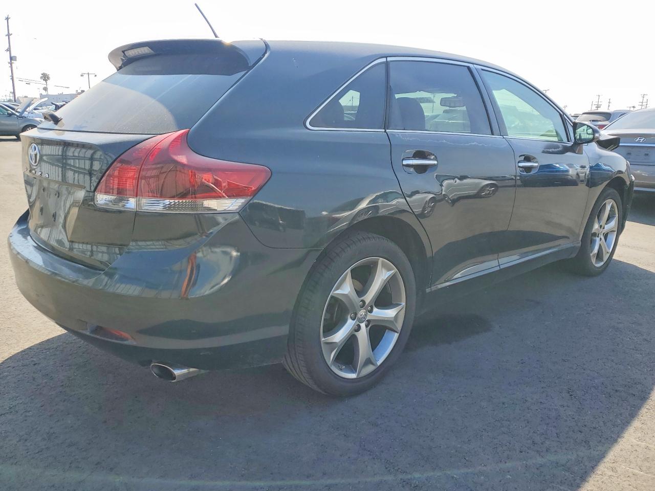 2013 TOYOTA VENZA