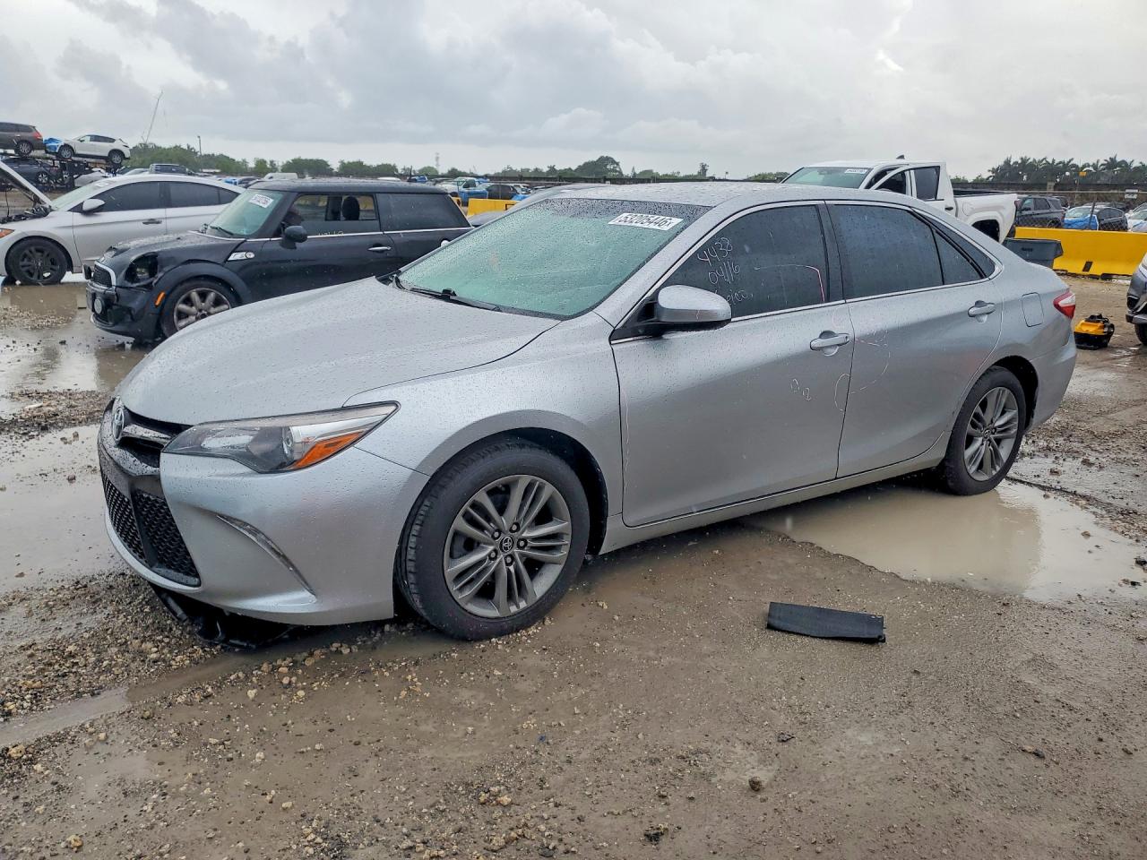 2015 TOYOTA CAMRY