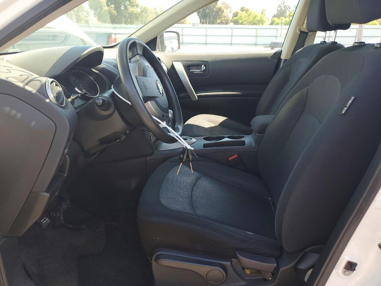 2011 NISSAN ROGUE