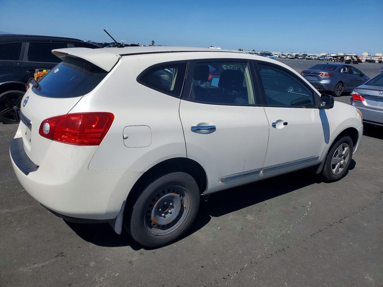 2011 NISSAN ROGUE
