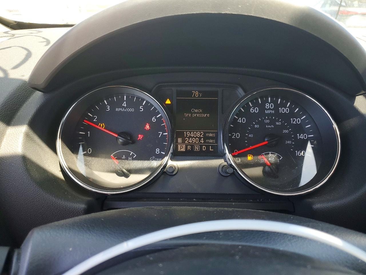 2011 NISSAN ROGUE
