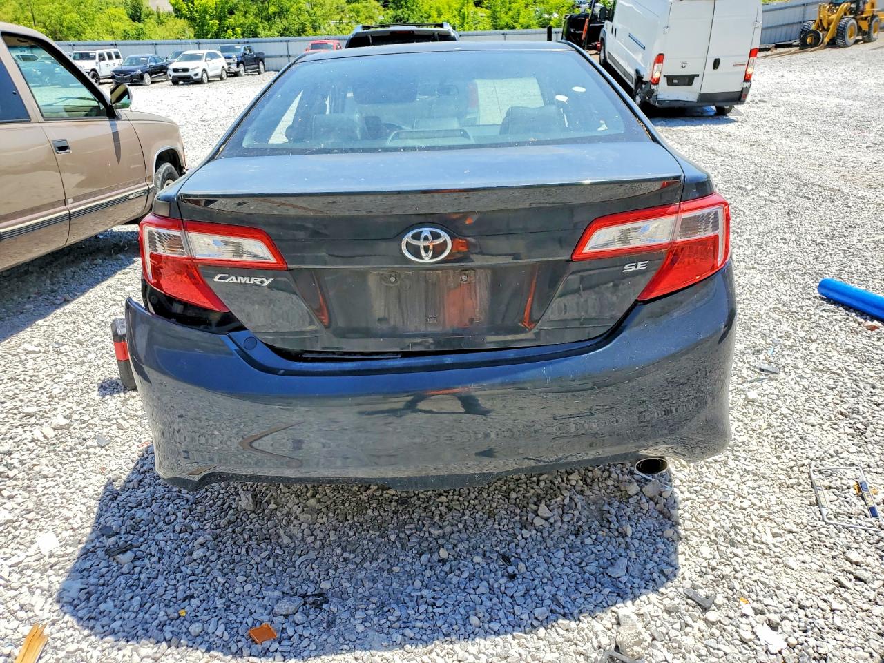 2012 TOYOTA CAMRY