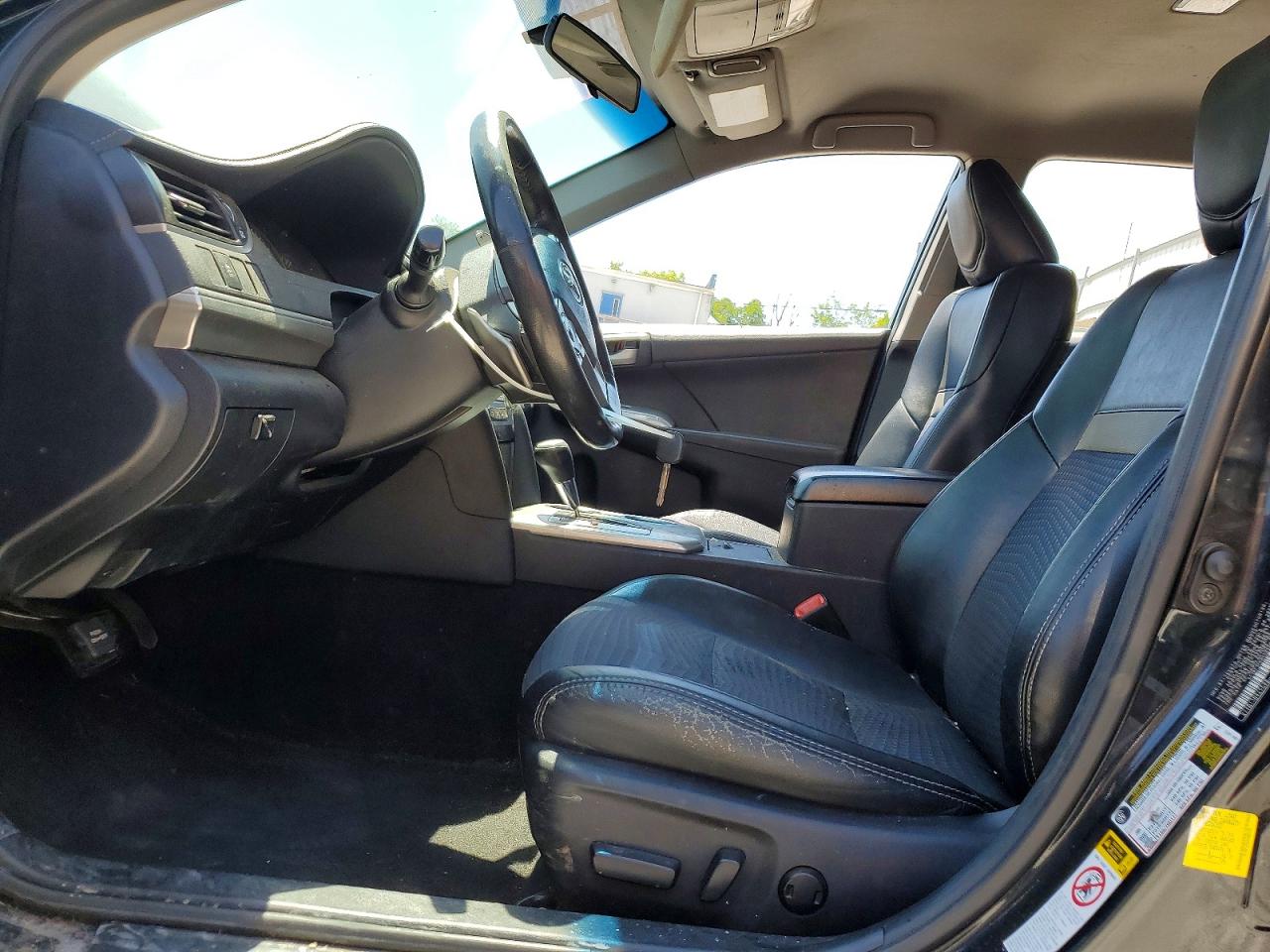 2012 TOYOTA CAMRY