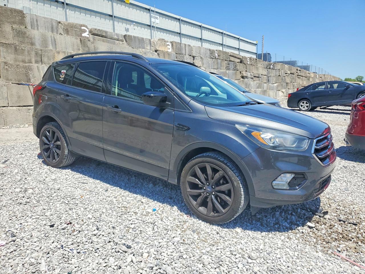 2019 FORD ESCAPE