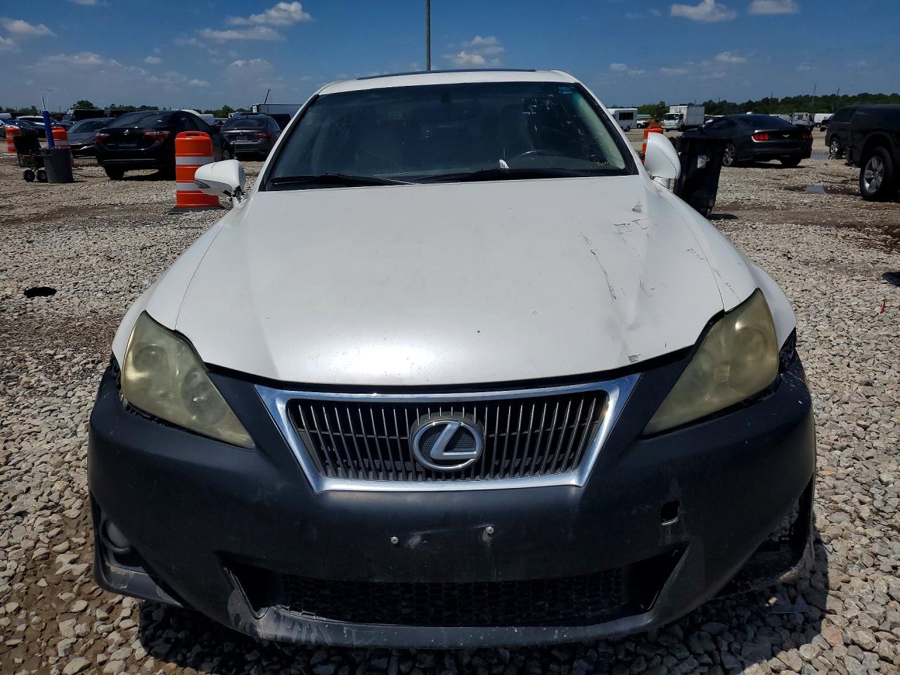 2013 LEXUS IS