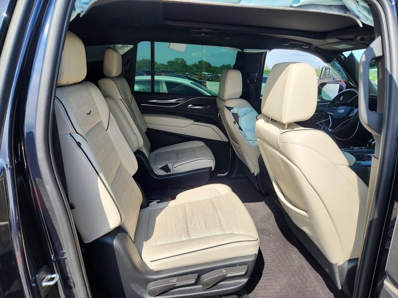 2023 CADILLAC ESCALADE