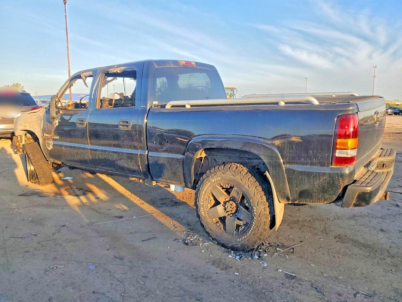 2007 GMC SIERRA