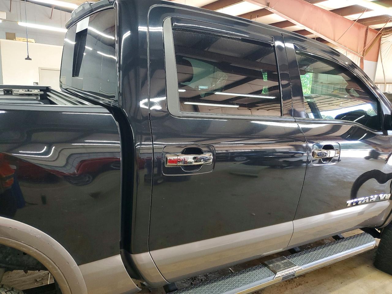 2019 NISSAN TITAN