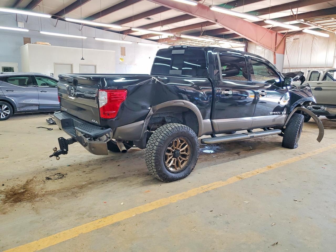 2019 NISSAN TITAN