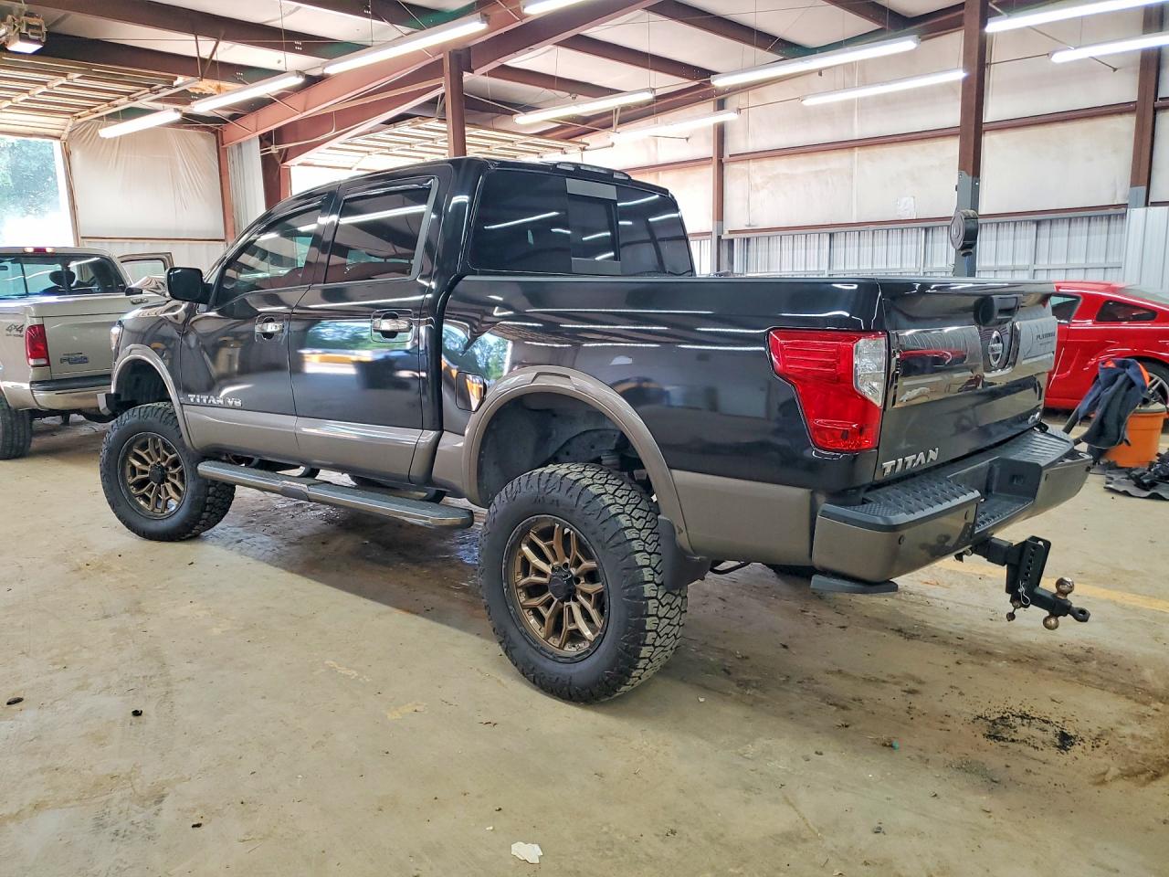 2019 NISSAN TITAN