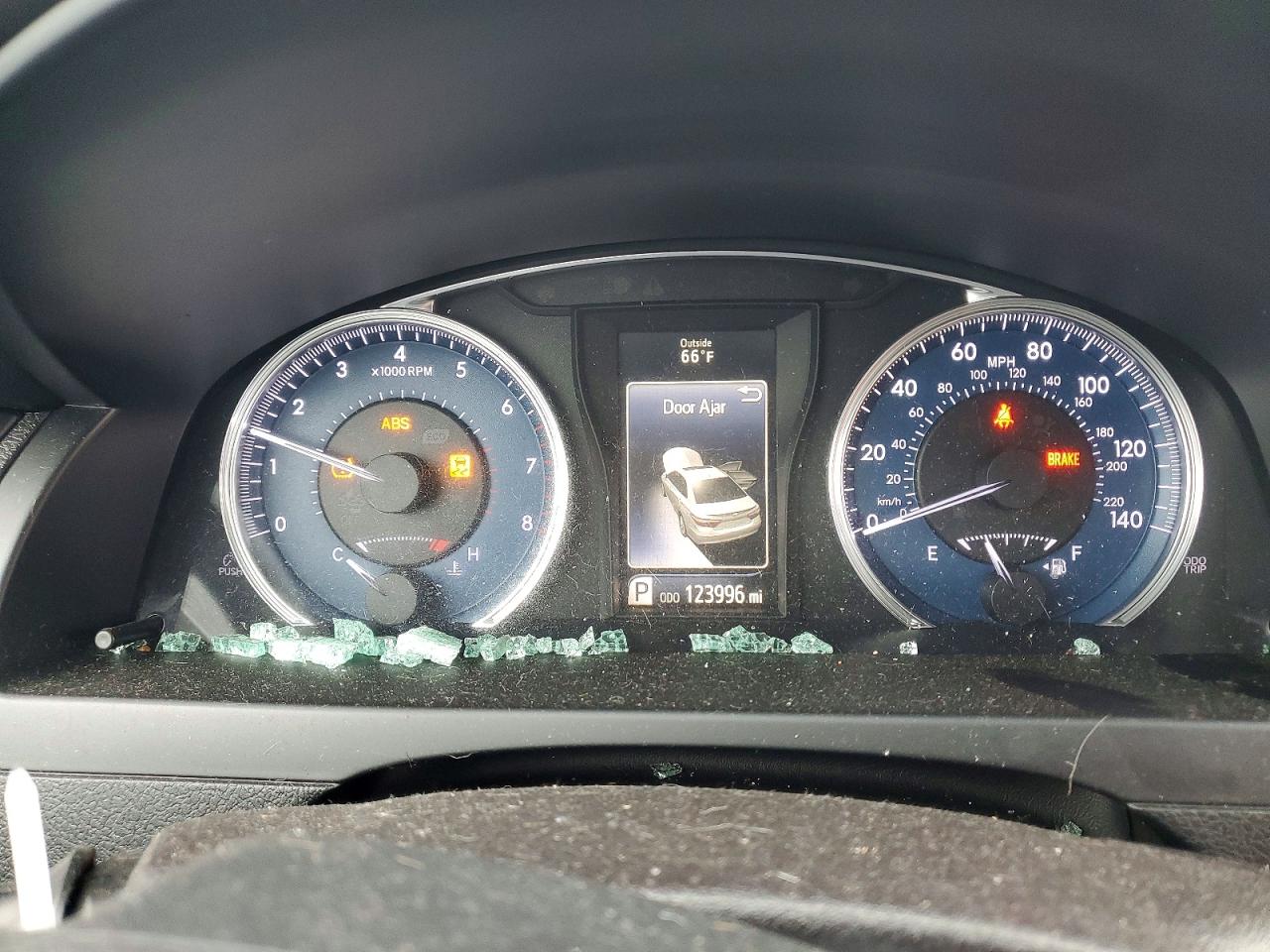 2017 TOYOTA CAMRY