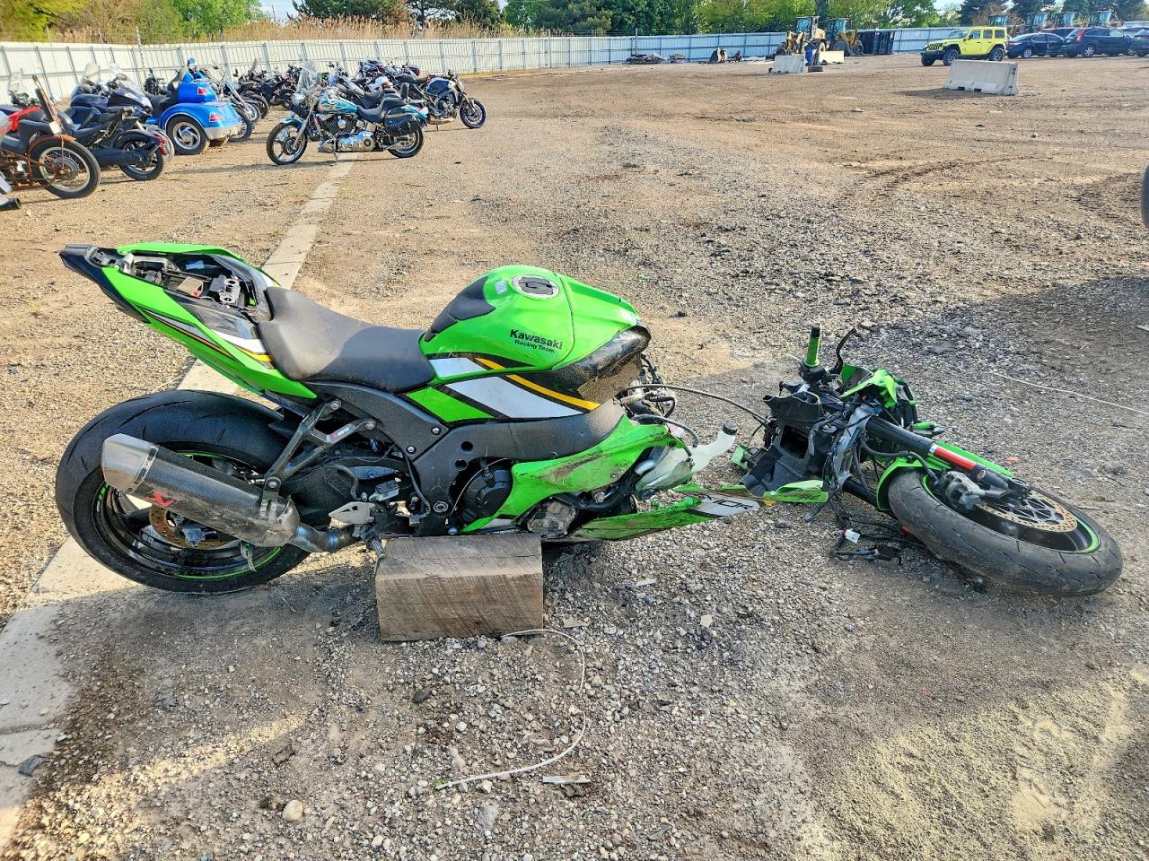 2025 KAWASAKI ZX1002 M