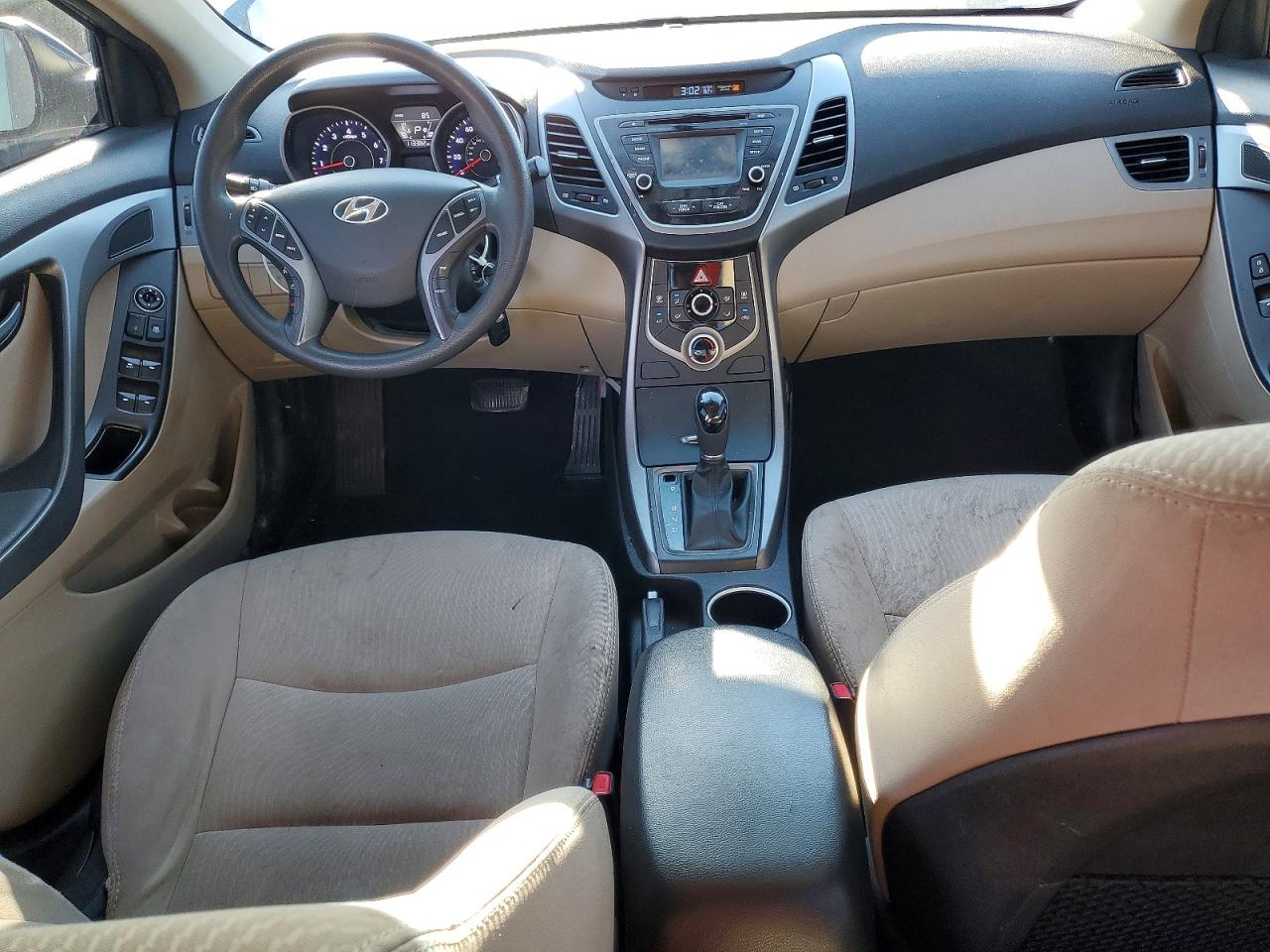 2016 HYUNDAI ELANTRA
