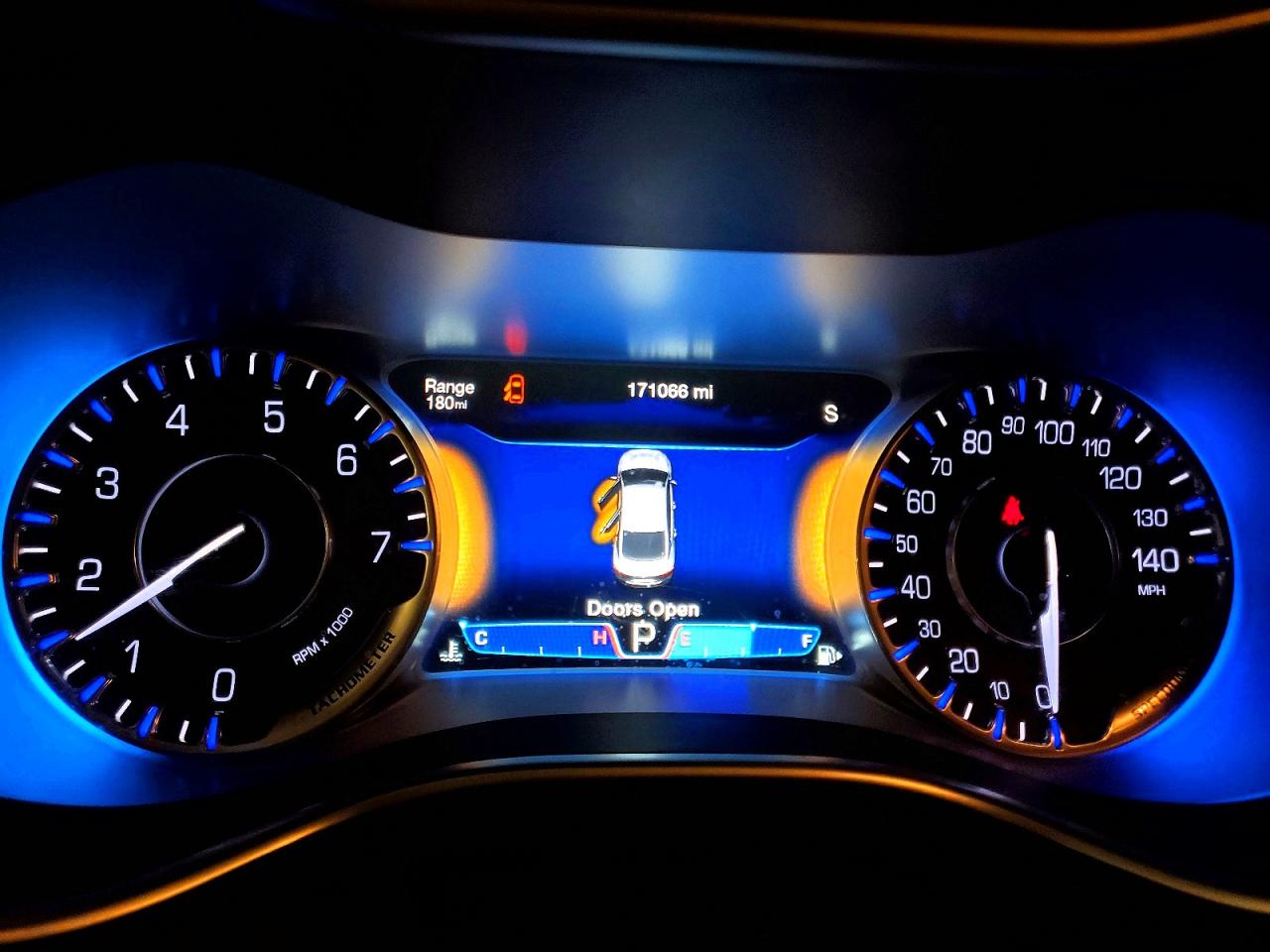 2015 CHRYSLER 200