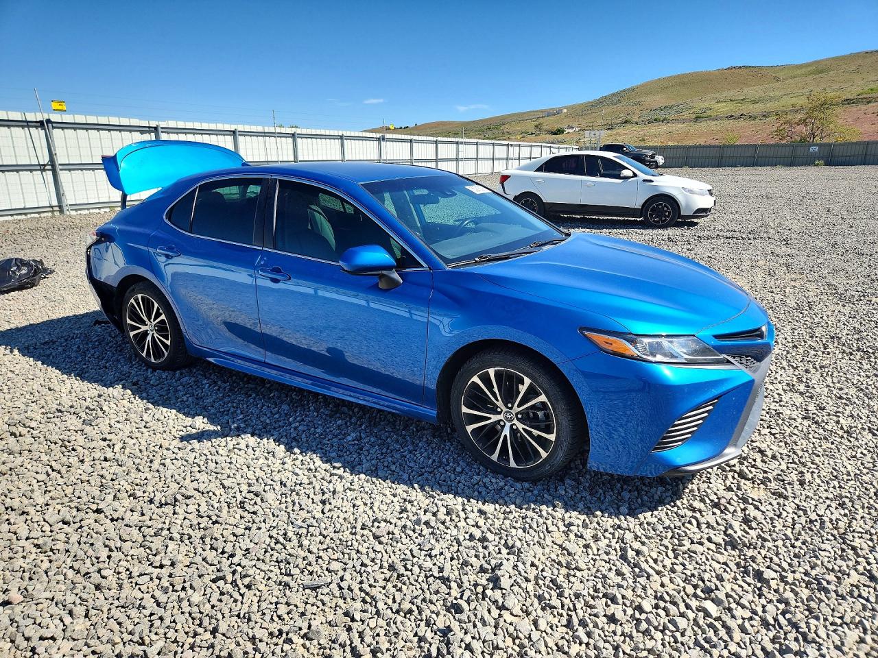 2019 TOYOTA CAMRY