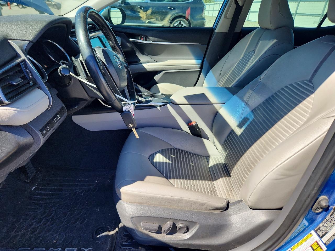 2019 TOYOTA CAMRY