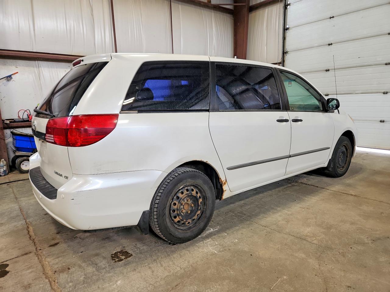 2005 TOYOTA SIENNA