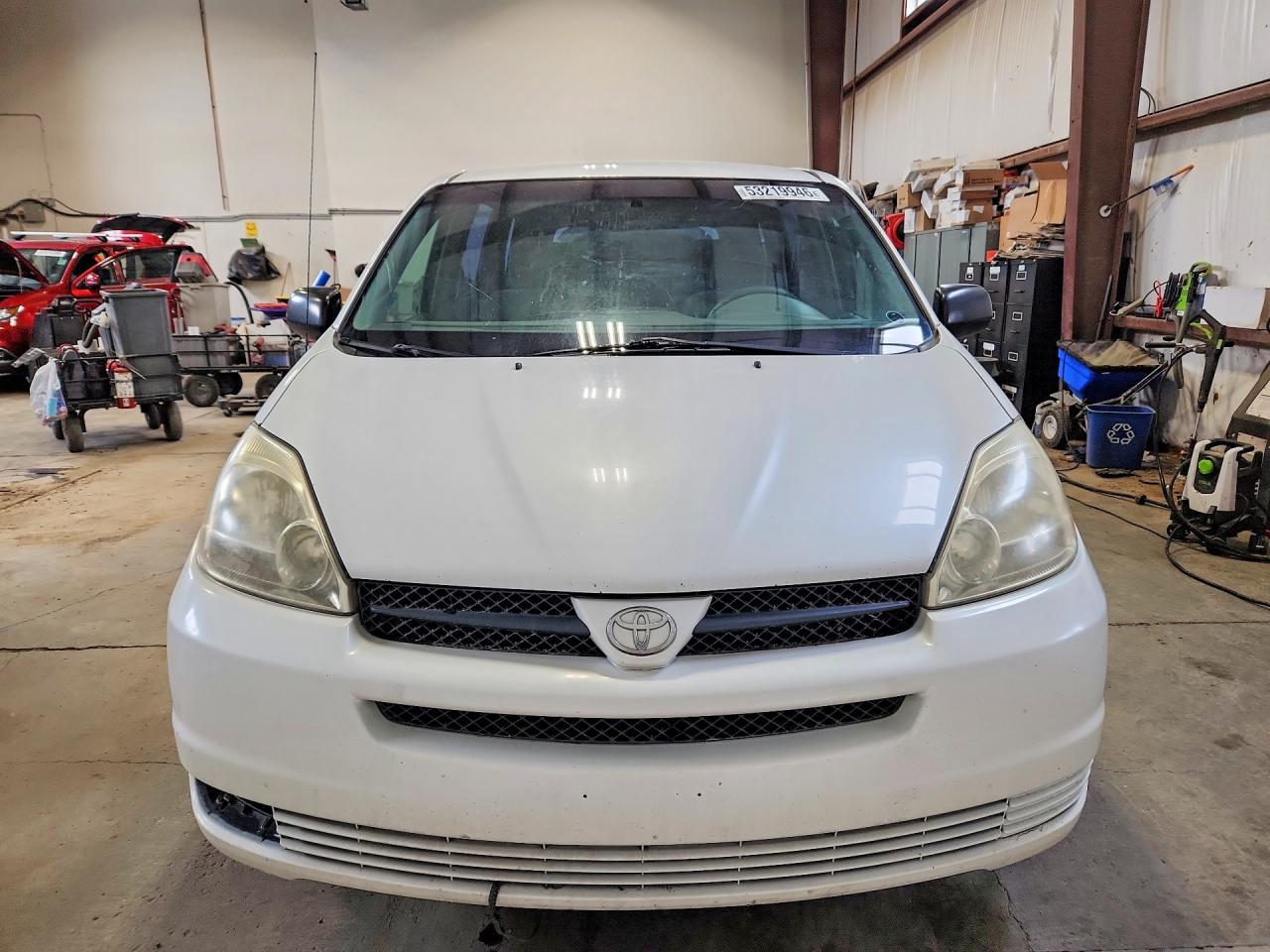 2005 TOYOTA SIENNA