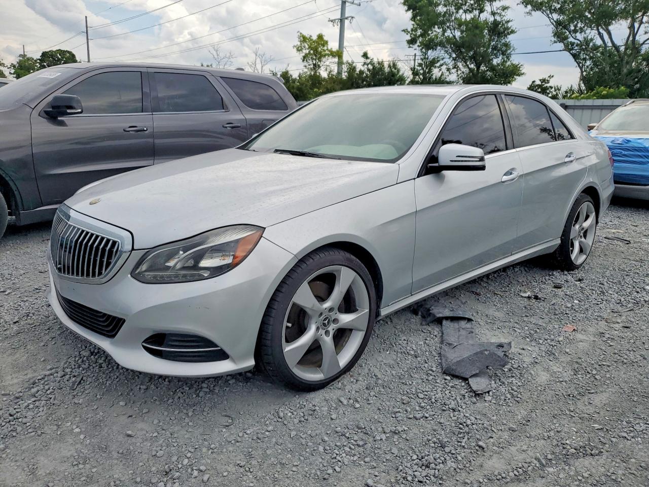 2014 MERCEDES-BENZ E-CLASS