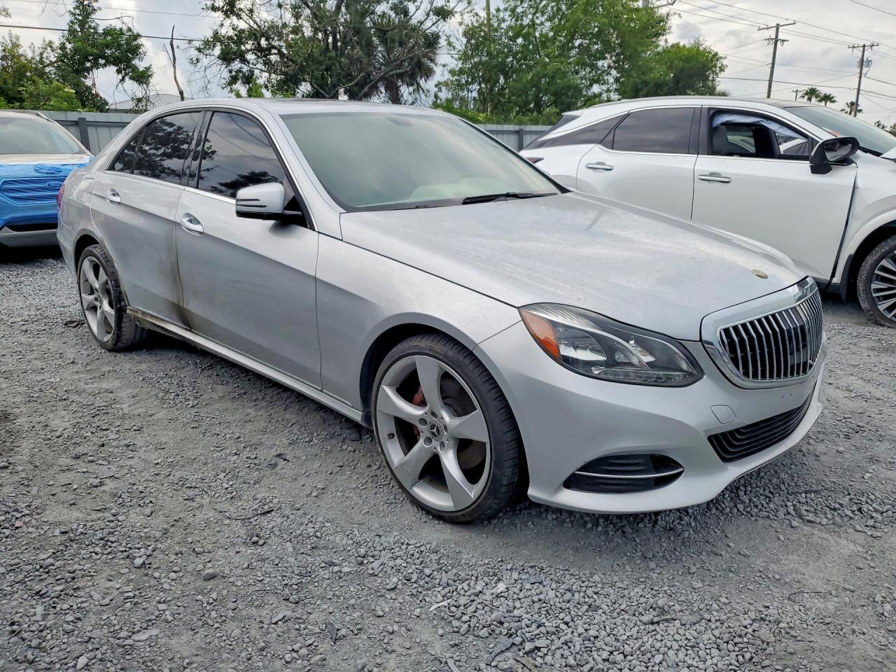 2014 MERCEDES-BENZ E-CLASS