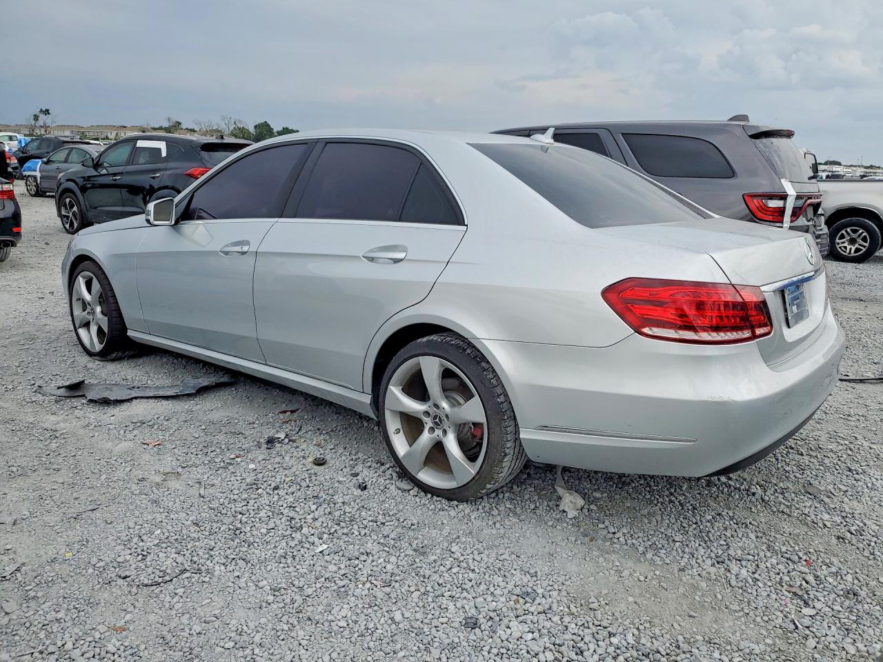 2014 MERCEDES-BENZ E-CLASS