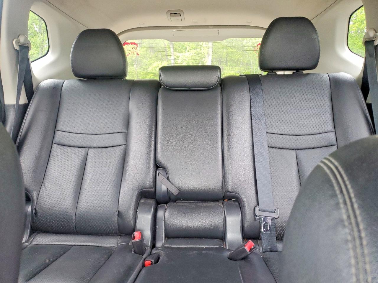 2016 NISSAN ROGUE
