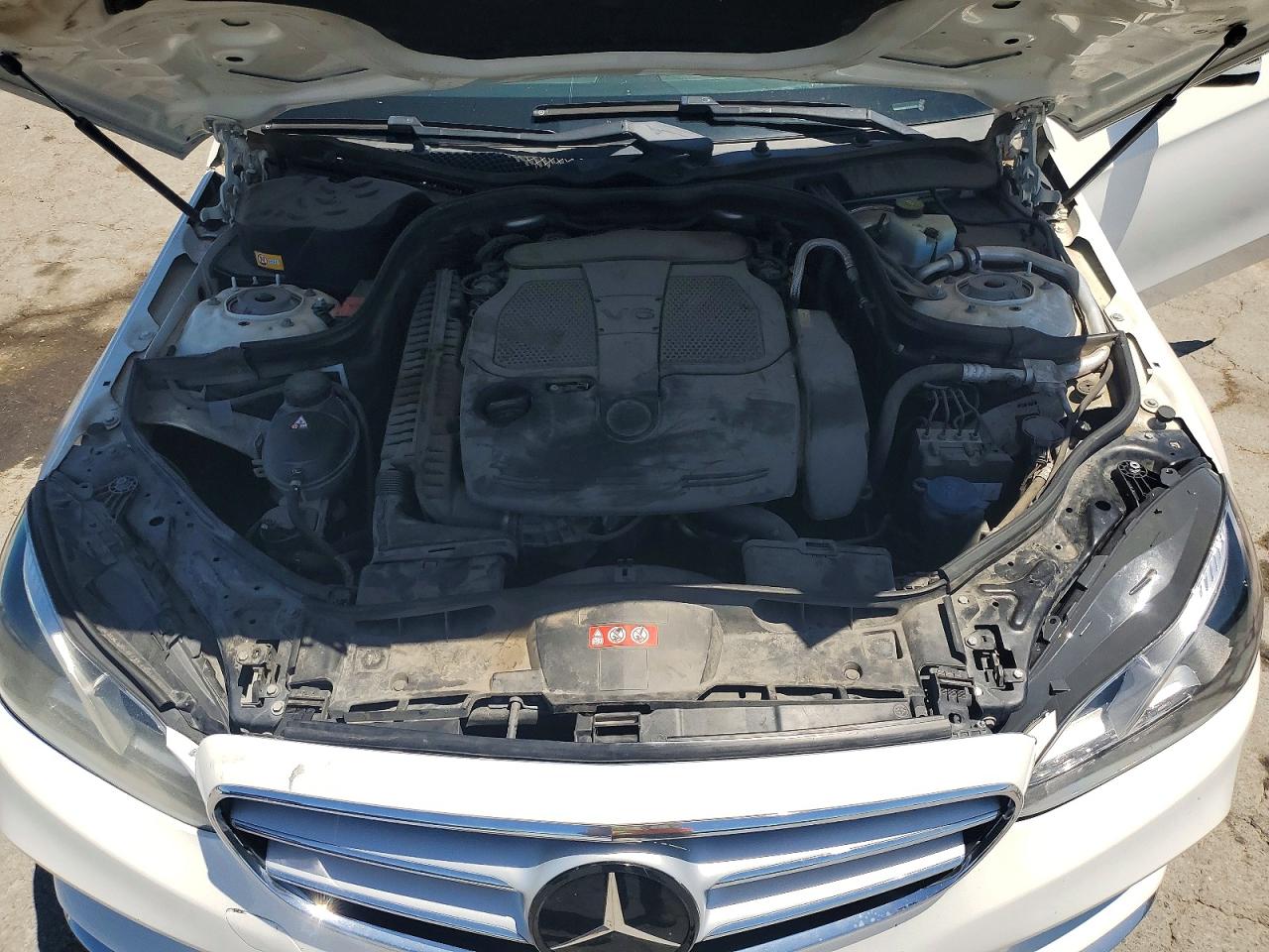 2016 MERCEDES-BENZ E-CLASS