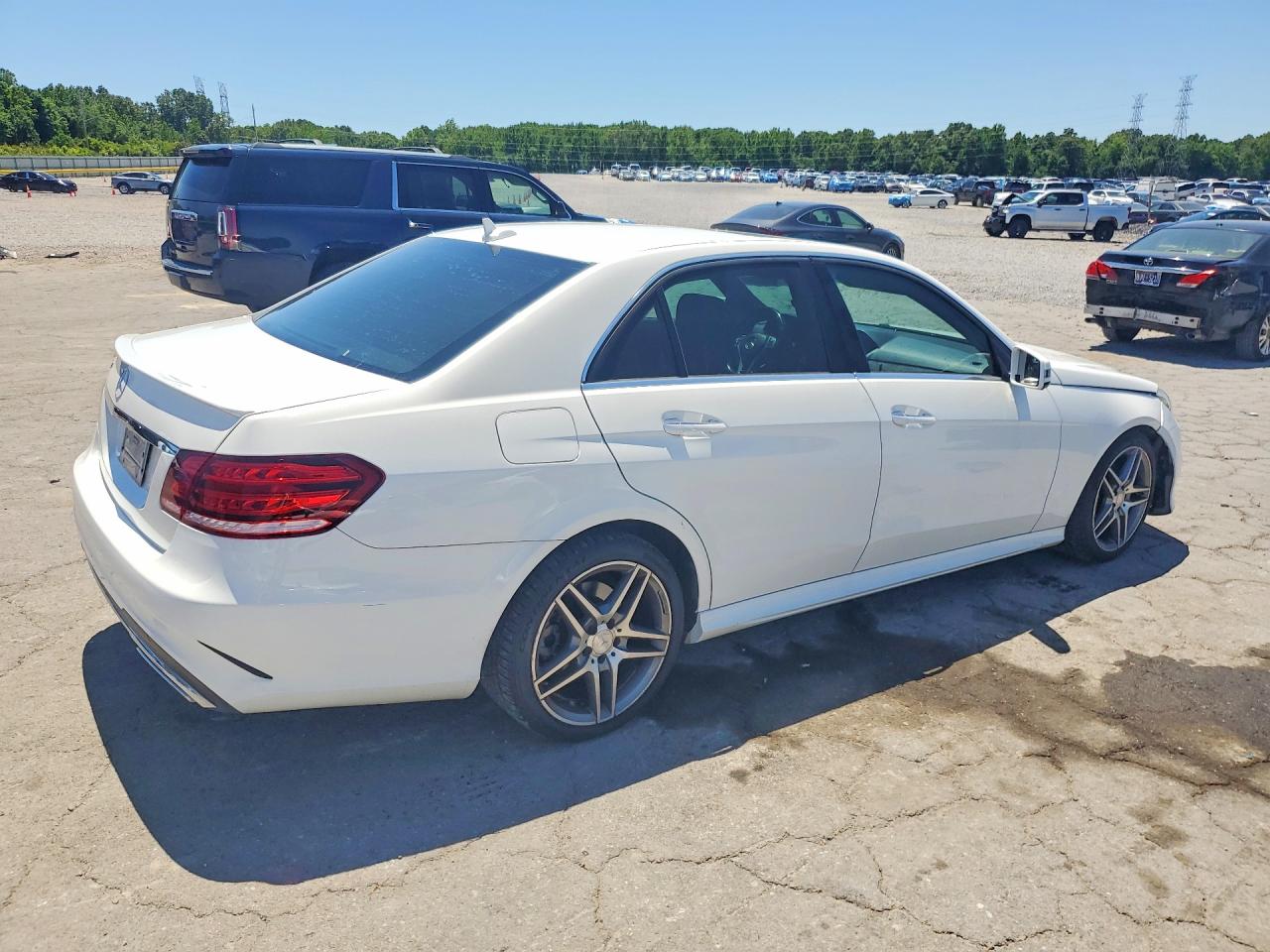 2016 MERCEDES-BENZ E-CLASS
