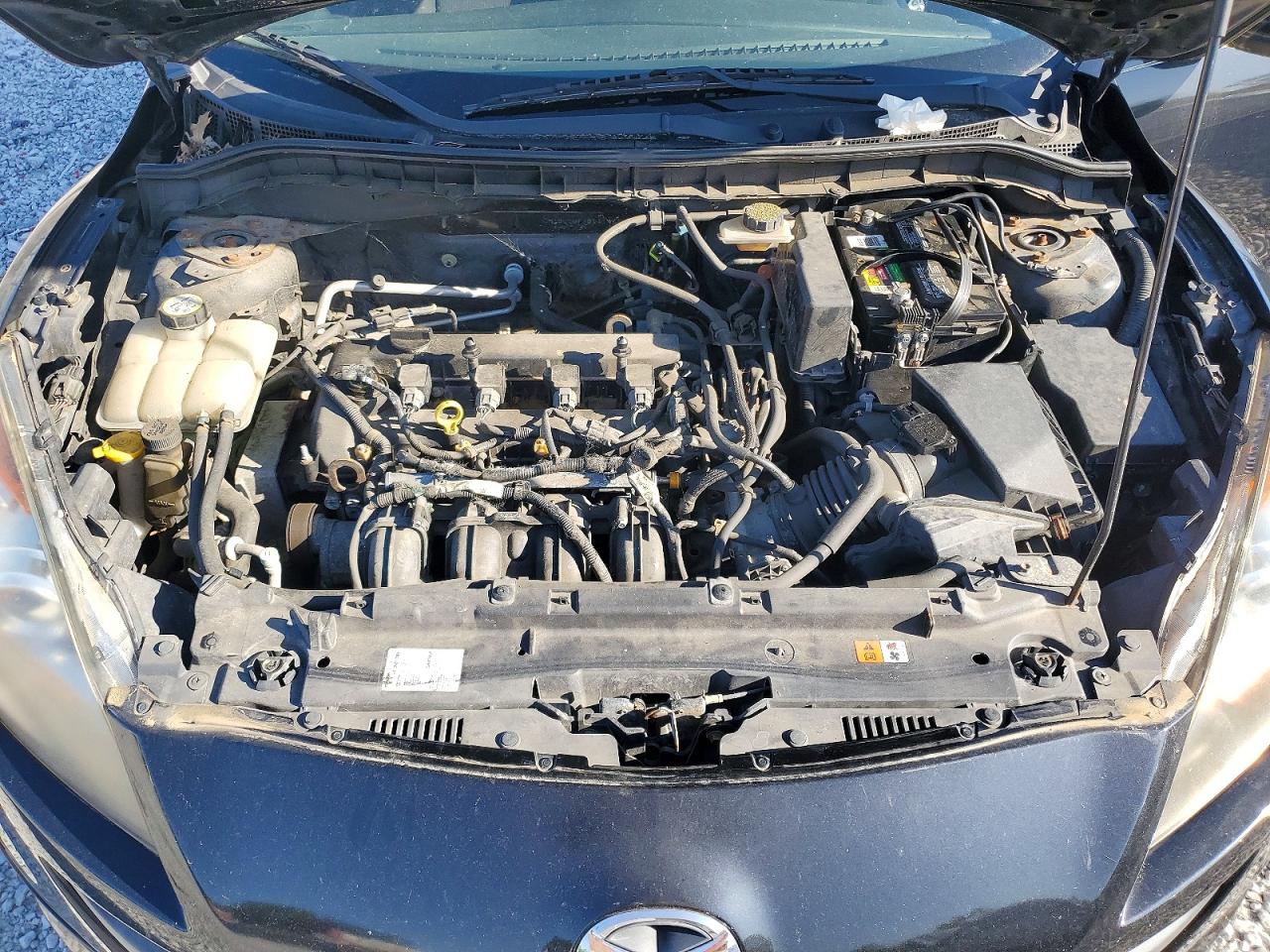 2011 MAZDA 3