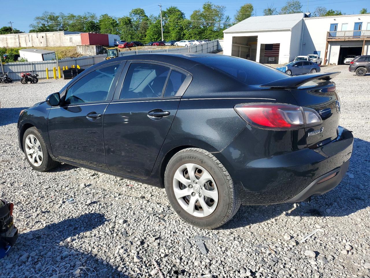 2011 MAZDA 3