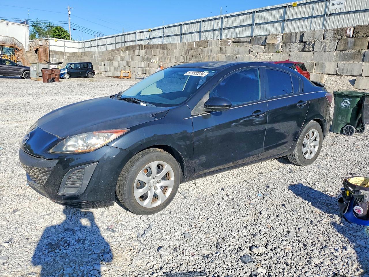 2011 MAZDA 3